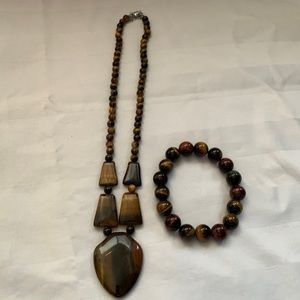Tigers eye brown regular size; necklace and bracelet